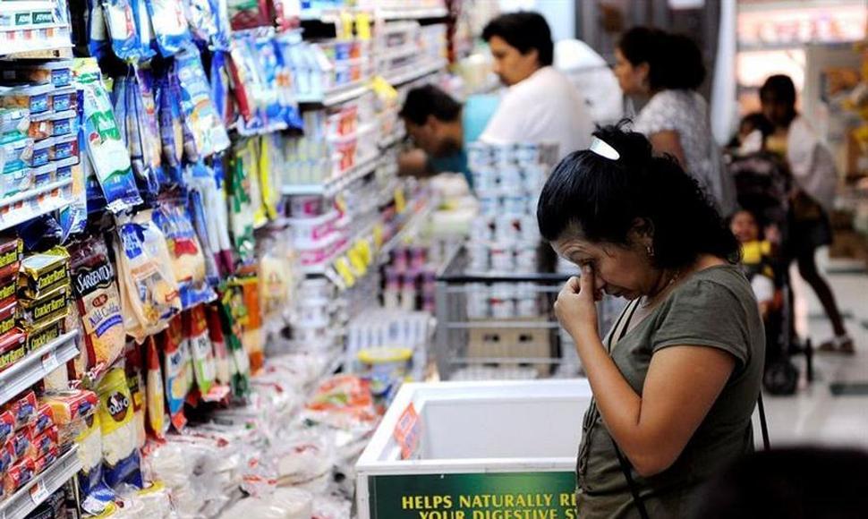 PlanMok's tweet photo. Inflación: los mayores aumentos en el último año https://t.co/YlBsHXUXGN 💸 https://t.co/aqWK6hHub1