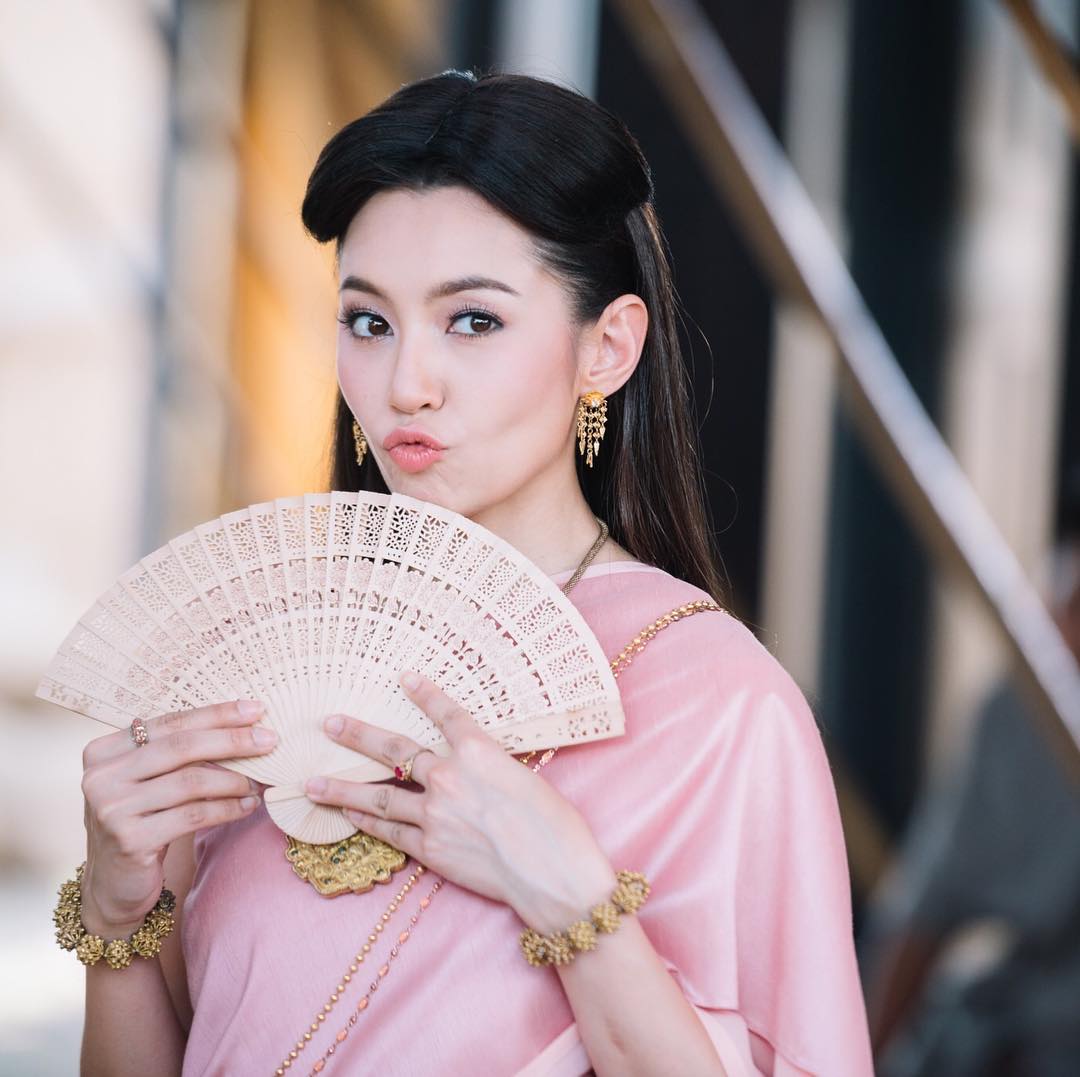 bella_campen's tweet photo. Cr:tom_tam_ja พบกันใหม่พุธหน้านะออเจ้า❤ วันนี้เป็นอย่างไรบ้าง #บุพเพสันนิวาส https://t.co/PiakvtTi5K
