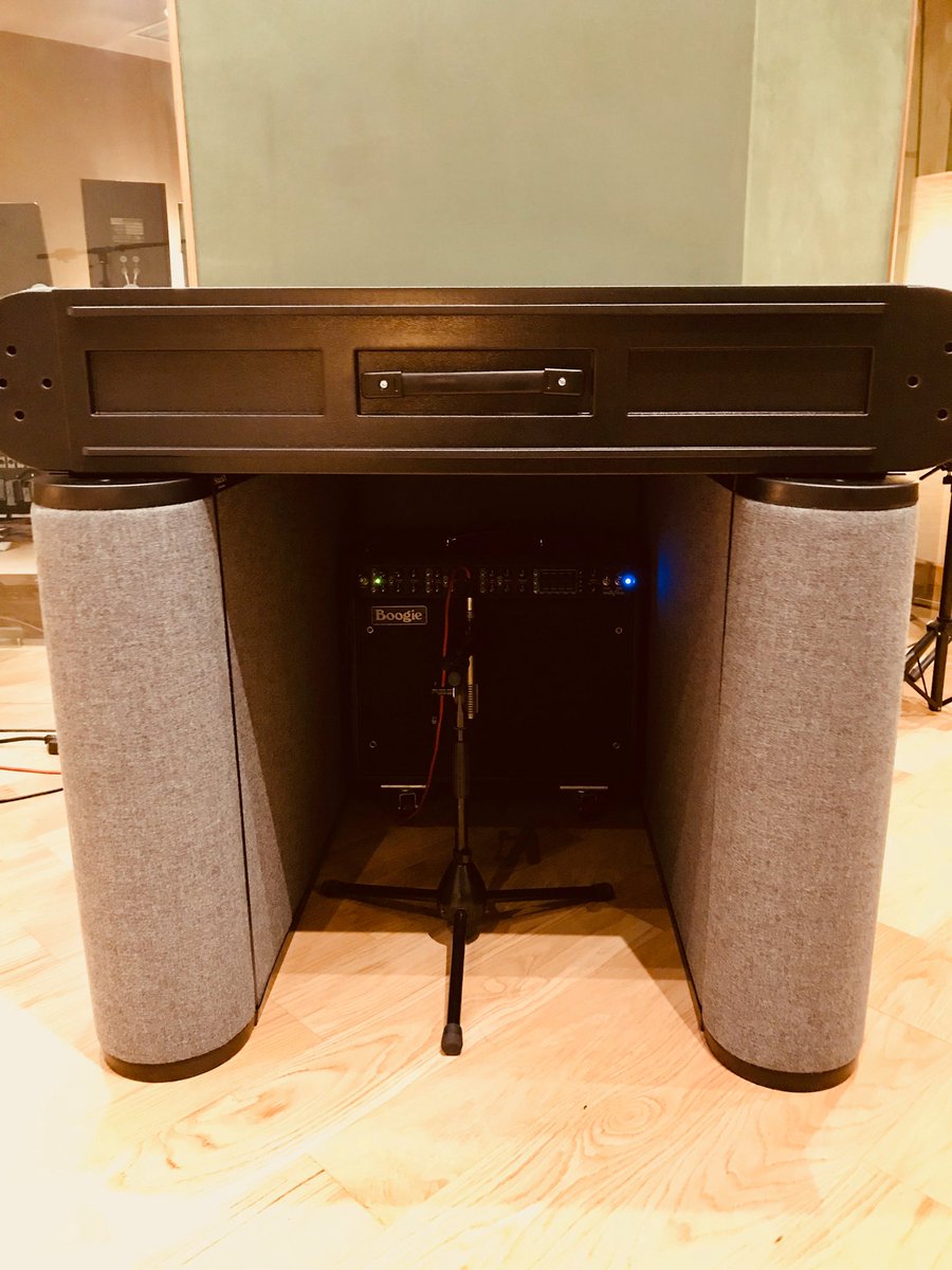 <a href="/gorbalssound/">Gorbals Sound Studio</a> thinking inside the box #taytrix #stackitgobos