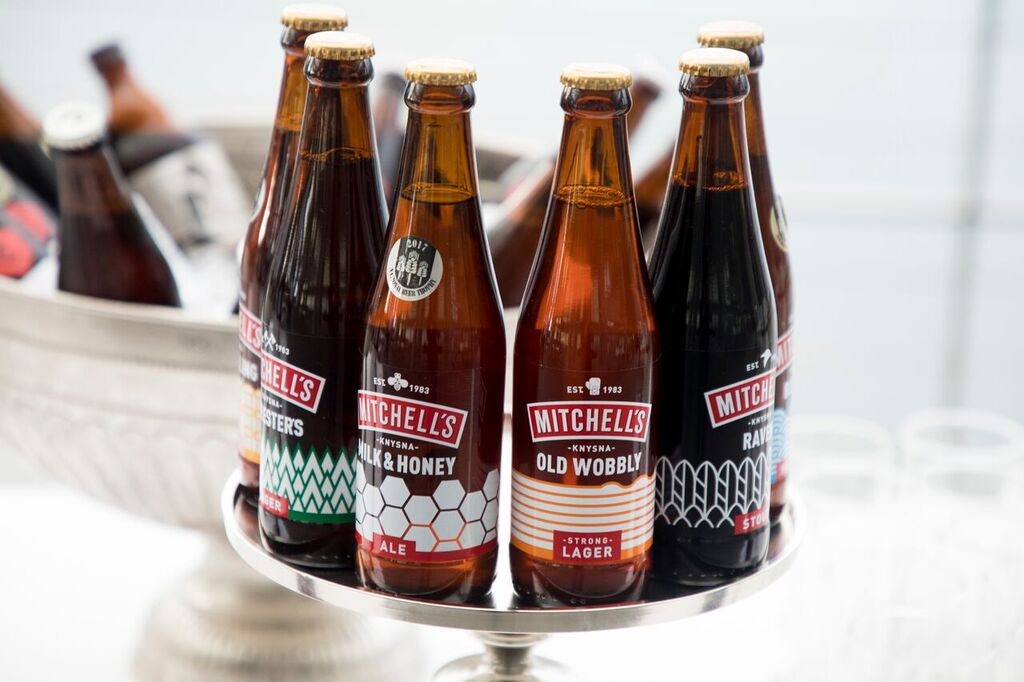 Winemag's tweet photo. Congratulations to @MitchellsBrew and @KRButcher on their silver award in the #BeerLabelDesignAwards: https://t.co/kFIYD1SETT https://t.co/iP9Grz5CKs