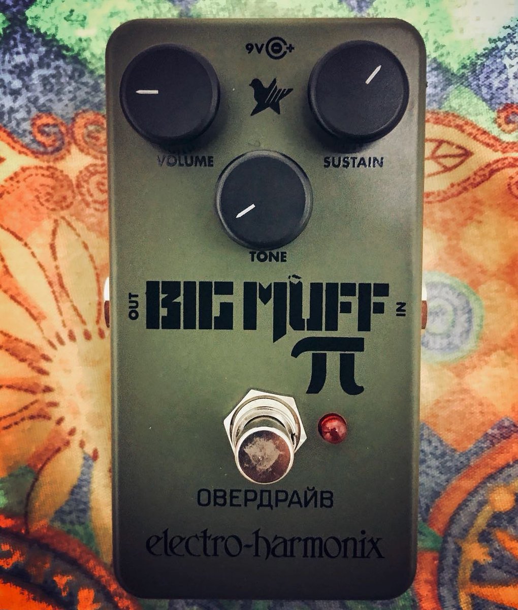 camporaband's tweet photo. Este es el sonido de @camporaband 

Una joya de @EHX 
.
.
.
.
#pedals #russian #muff #truelove #sustain #louder https://t.co/cNRM6PQ0m3