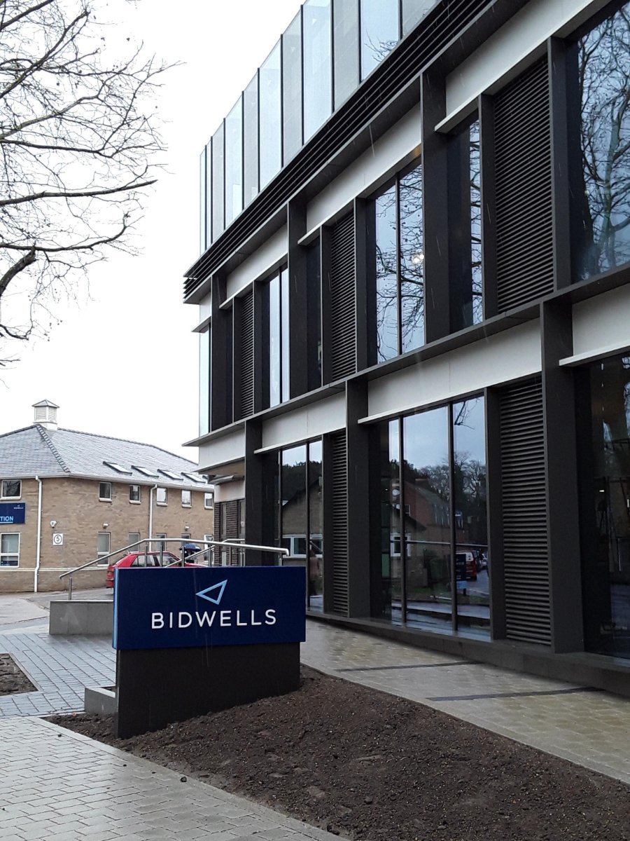 advancedVS's tweet photo. A few shots of our AVS50 Louvres at Bidwell House, Cambridge. Installation &amp; Photos by @JPJ19971  #Aluminium #Louvres #Construction #Ventilation #Installation #Sussex #Cambridge https://t.co/C4ohINueln