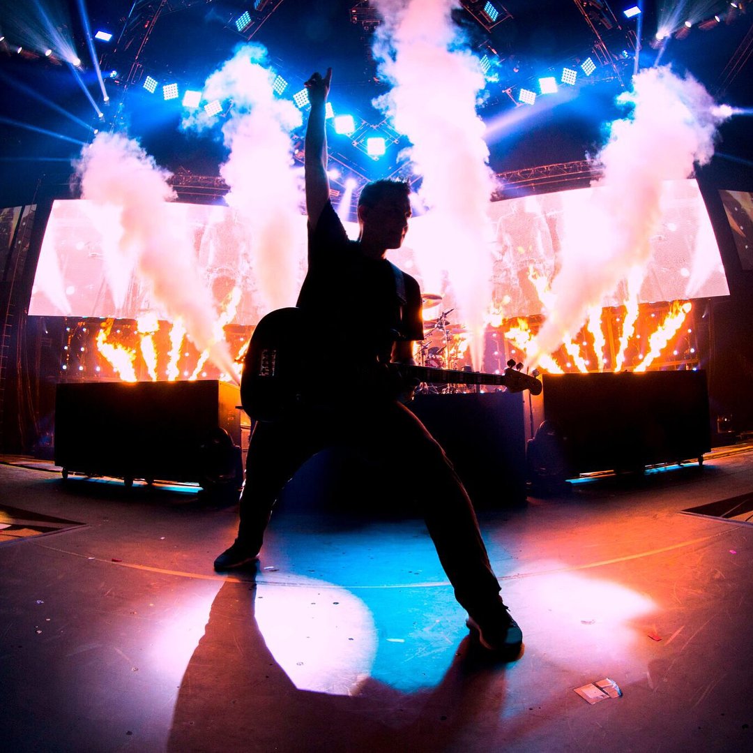 blink182's tweet image. Happy Birthday, @MarkHoppus! ❤️😎🎉