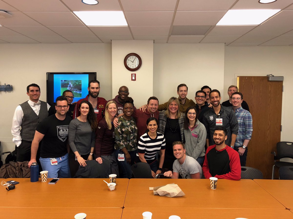 dockaymd's tweet photo. @BeckyBP at @UChicagoEM. #iLooklikeanEMdoc @EmergencyArch @DrRgilmer. Practical discussion about #DiversityandInclusion in EM #EMconf https://t.co/leF4KPwQkH