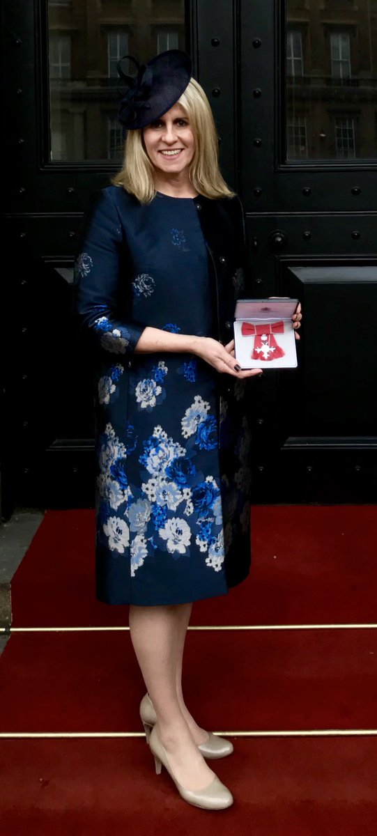 sueanstiss's tweet photo. Fantastic day with the family at Buckingham Palace to receive my #MBE. Met so many incredibly inspirational people. https://t.co/ajnPW77QBW