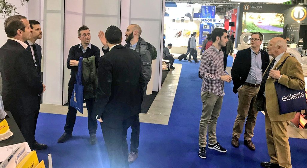 donelli1911's tweet photo. Grazie a tutti i #visitatori di oggi e a @gian1594, laureando @UniLIUC e intern @donelli1911: ottimo lavoro ad intrattenere i nostri ospiti!
#alternanzascuolalavoro #internship
A domani allo stand D46 nel Pad 15 di #MCE2018 #expocomfort! https://t.co/3wZhS5bXOj
