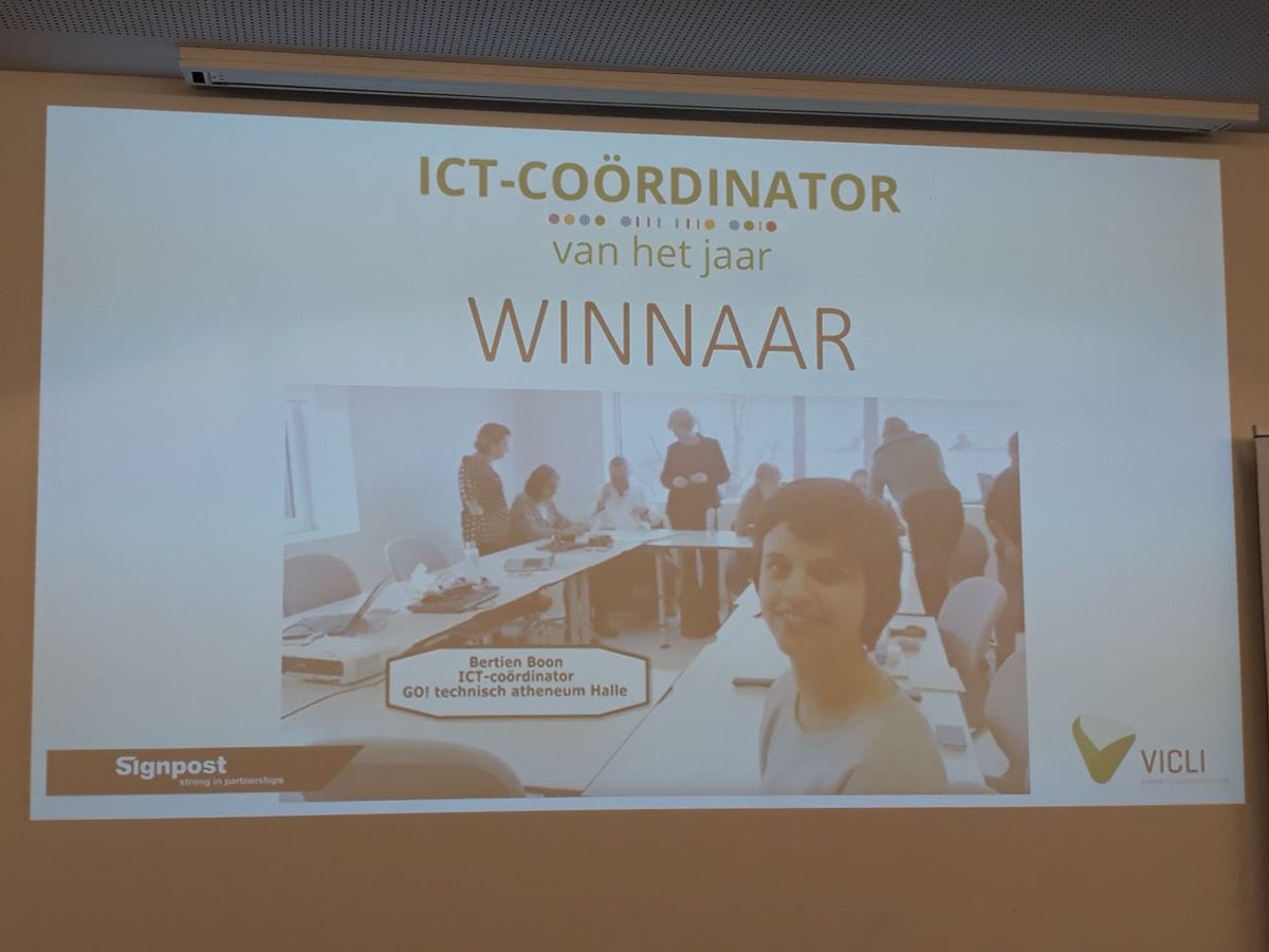 SGR_UNIK's tweet photo. Bertien Boon van GO! TA Halle @Sgr9Ringscholen werd verkozen tot ICT-coördinator van het jaar 2018! Ze kwam als laureaat uit meer dan 800 inzendingen! Trots op haar en haar school! #visie #ict #vicli #innovatie #sgr9 #samenlerensamenleven #GO_onderwijs https://t.co/w58C2flIZk