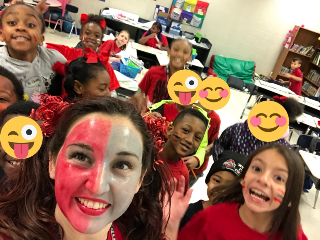mrs_sknight's tweet photo. March Madness Day, our team is Ohio State! Letβs go Buckeyes! #AdventuresIn3rdGrade https://t.co/0abkBH9ljM