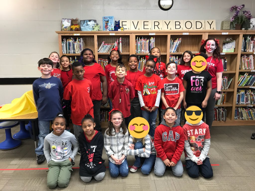 mrs_sknight's tweet photo. March Madness Day, our team is Ohio State! Letβs go Buckeyes! #AdventuresIn3rdGrade https://t.co/0abkBH9ljM