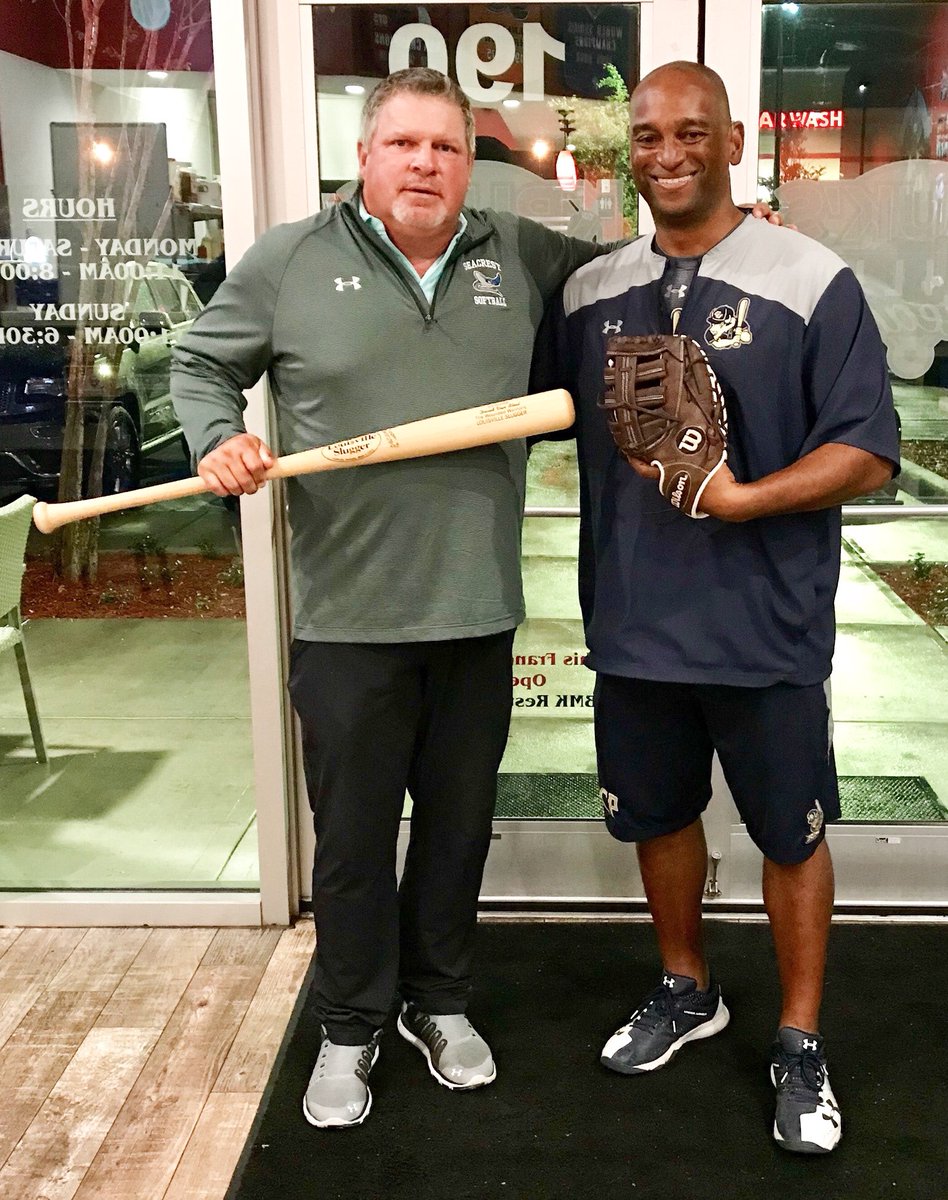LSWarriorsTeam's tweet photo. Time for some trivia!
Question: What do @johnkruk & @curtispride have in common?
1. Both played in @MLB
2. Both are coaches for the @LSWarriorsTeam
3. Both are coaching either high school or college athletes! Kruk @SeacrestSchool & Pride @GallaudetBison
Pretty impressive! https://t.co/xqRJmBxI1b