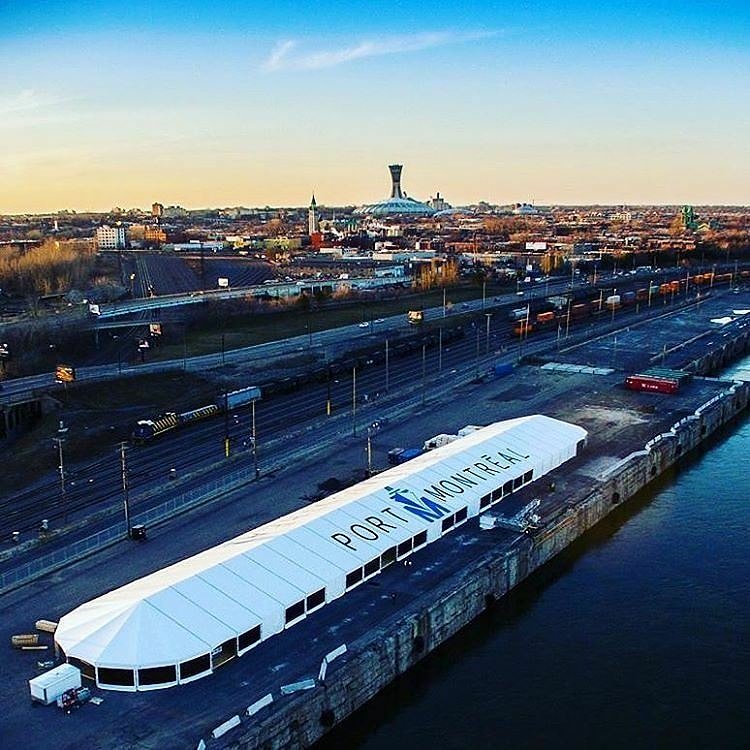 KederSolutions's tweet photo. #TBT to our friends at Grandchamp Structure Design
who installed this BREATHTAKING 30,000 Sq Ft tent while putting to use Keder Solutions' 13mm Double Flap Keder! The Port de Montreal had never looked so Keder Beautiful!
#Keder #tent #singleflapkeder #doubleflapkeder #structure https://t.co/PfYBC1Nxz0
