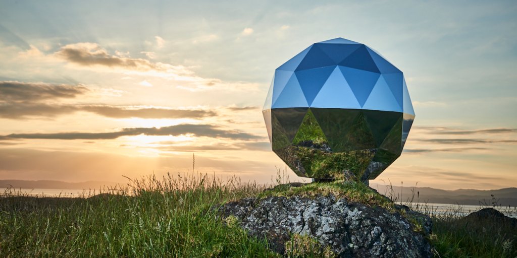 insidertechbiz's tweet image. The brightest object in the night sky is a disco-ball-like satellite — and you can catch a glimpse of it now read.bi/2DIApYc