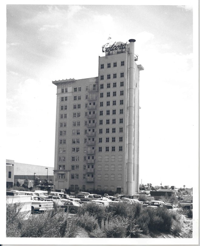 ColcordHotel's tweet photo. As far as Oklahoma skyscrapers go, we're not the only, but we sure were the first. ☝️
#BuildingsofOKC https://t.co/D5CKnRfdEn