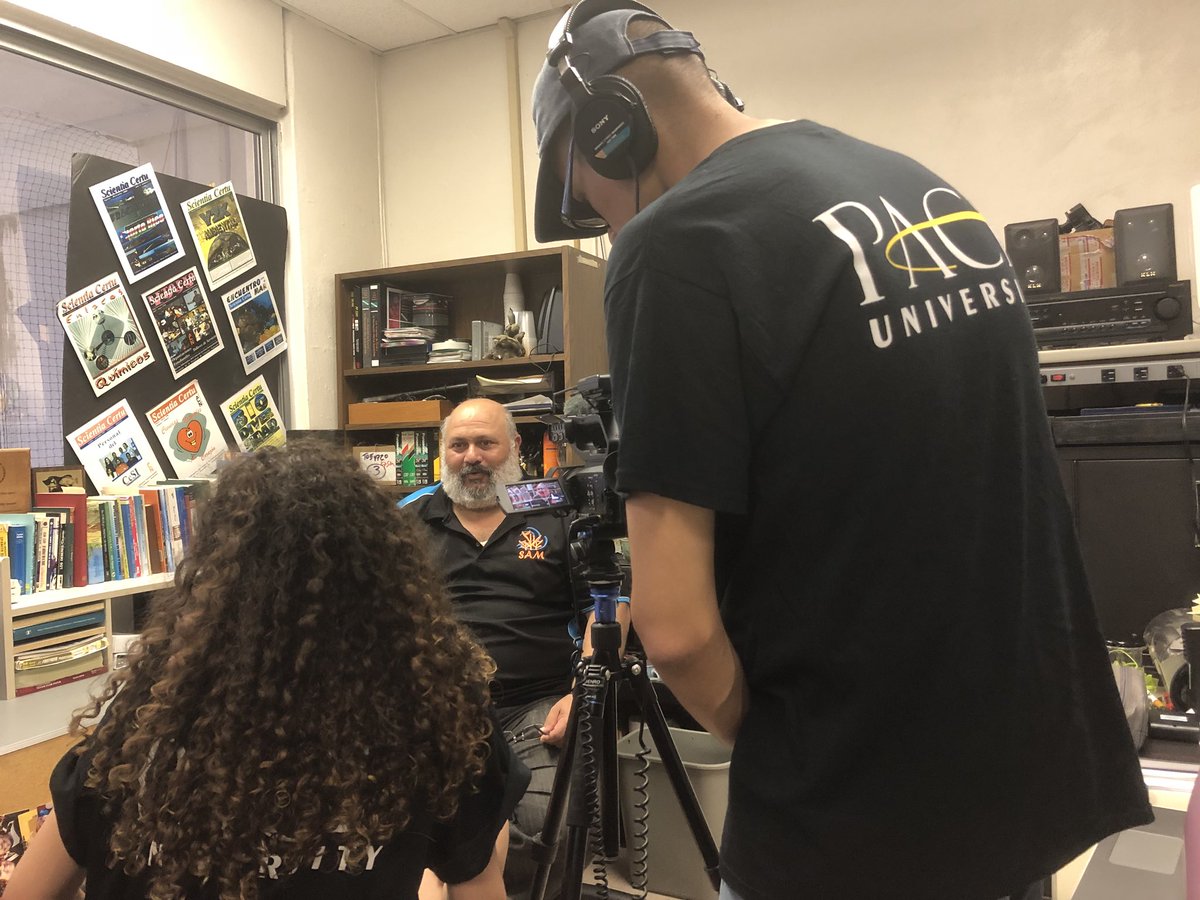 Sikderadiba8's tweet image. #PaceDocs is interviewing Professor Suleiman from the University of Puerto Rico about the damage to his personal research and on coral reefs #HurricaneMaria #PuertoRico #PuertoRicoSeLevanta