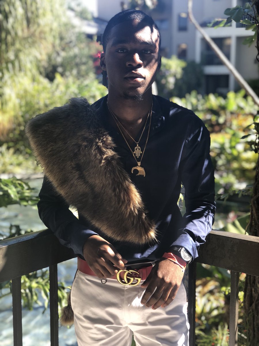 kvng_shakey's tweet photo. 👹Drop The Bad Habits &amp; Life Got GUCCI 🤑🌊
#WestJun18rBrunch 🤫 https://t.co/zUmi12NsHH
