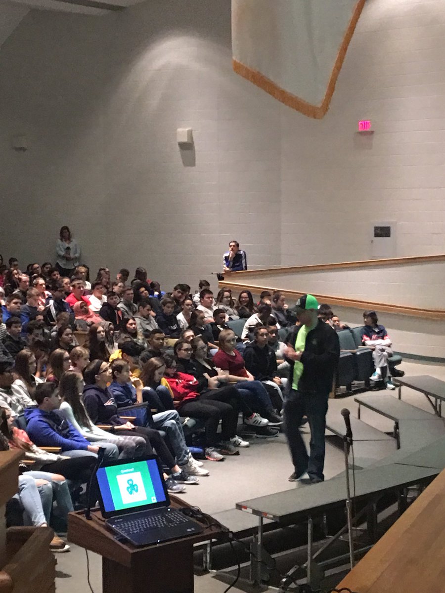 patcronin24's tweet photo. @nofirsttime713 presentation at #WestSpringfield Middle School https://t.co/dYji7nURJ5