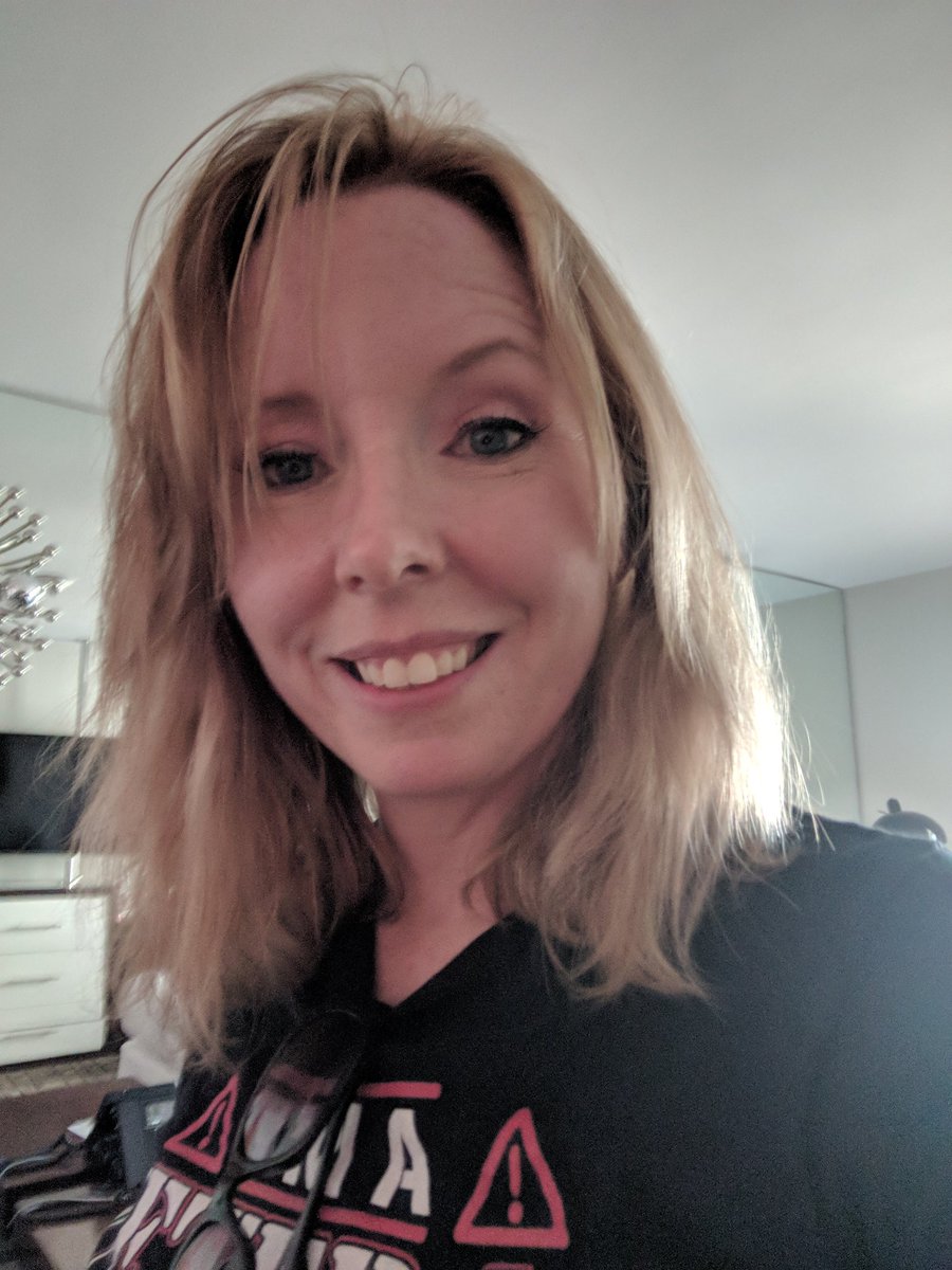 MarciaAVega1's tweet photo. In Los Angeles for the 48film Project awards. #Hollywood #actors #actorslife https://t.co/BsjWJWPILT