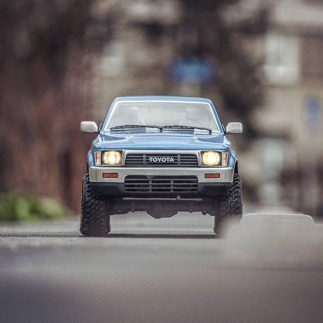 rcnerds's tweet photo. Thursday photo with our 1991 4runner project with @prolineracing body and 3d printed parts form our shop⬆
#4runner #toyota #axial #shapeways #4runner#prolineracing #rcnerds #3DPrinting https://t.co/wOOWy5yEh8
