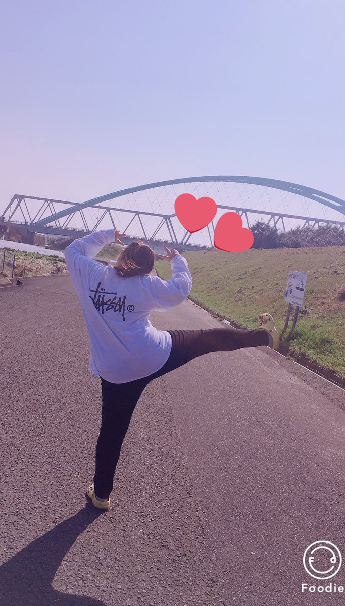 BTBT_xoxo901's tweet photo. おとももち ください  ッ ッ

.

#BTS好きな人と猛烈に絡みたいのでこれを見た人はRTしてください 
 #98line #韓国すきな人と繋がりたい 
#雰囲気好きな人RT   #1mmでもいいなって思ったらRT https://t.co/xKRZ55Kymt