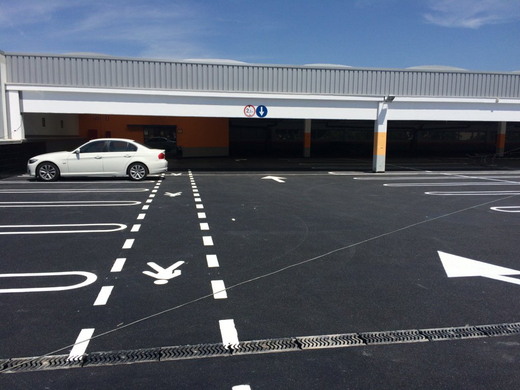 NeoproofSI's tweet photo. Sistema de #impermeabilización de #cubiertas #transitables para vehículos con #poliurea pura aplicada en caliente.

https://t.co/3BBc7nqeah

#neoproof #imperabilizacionesbcn #impermeabilizacionesbarcelona #goteras https://t.co/3r7P9VUeCK