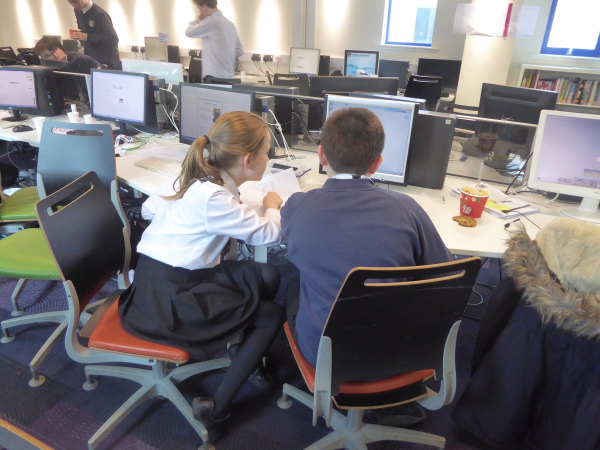CHSSCHOOLREPORT's tweet photo. A working lunch for some of our school reporters here at Christleton @BBCSchoolReport #BBCSchoolReport @ChristletonHS https://t.co/J2ndgP0hWl