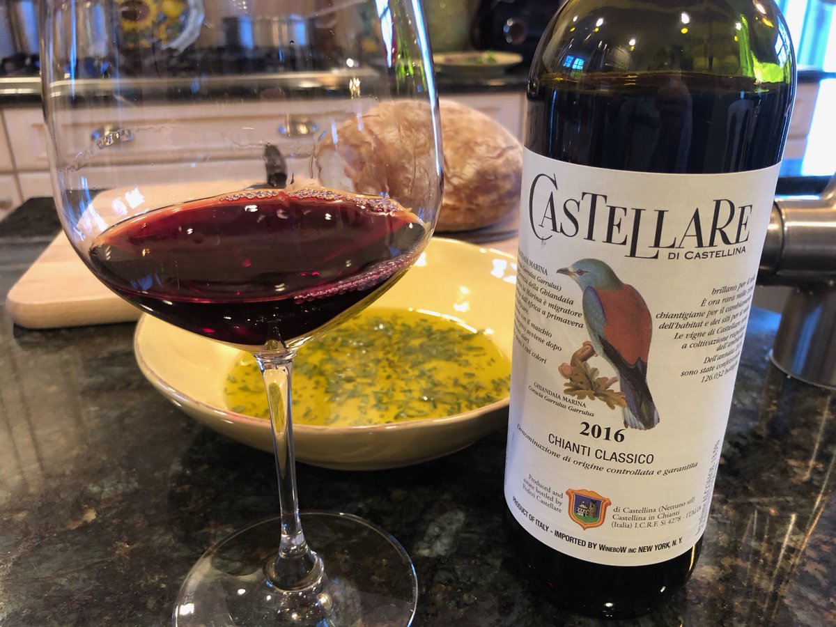 JohnMFodera's tweet photo. This is a no brainer to stock up on!  https://t.co/VZZCzdQsAQ ……/ @HaveJewsQue4U @SLHousman @Italianjourneys @foodwineclick @SocialVignerons @TheWineSociety @MountainVino @MsPullThatCork @SLBriscoe @basilandsalt @KarieEngels #tuscanvines #wine #sangiovese #chianticlassico https://t.co/SDnPDgM9MP