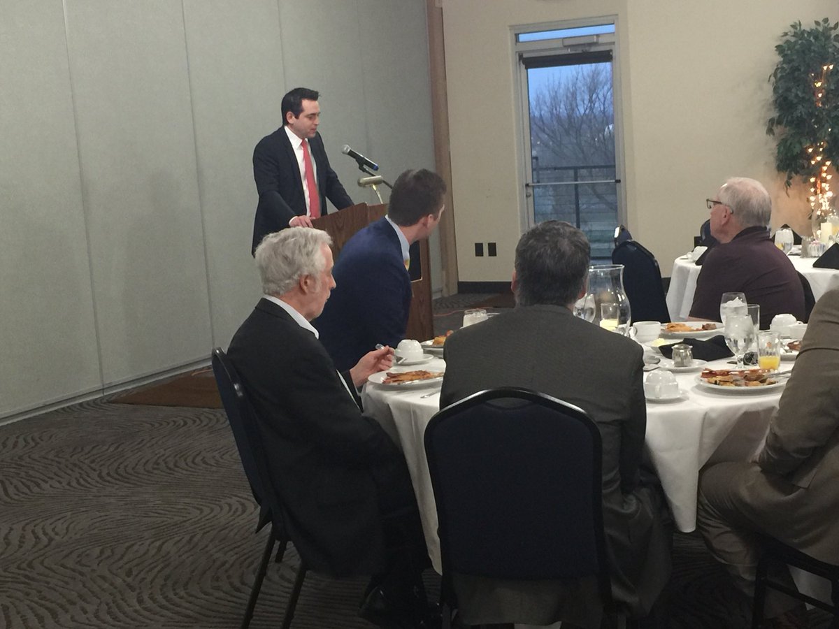 TXRightToLife's tweet image. The Pro-Life whip of the Texas House, Representative @MattRinaldiTX, addresses a great crowd at the first North Texas Pro-Life Men’s Breakfast! #ProLifeMen