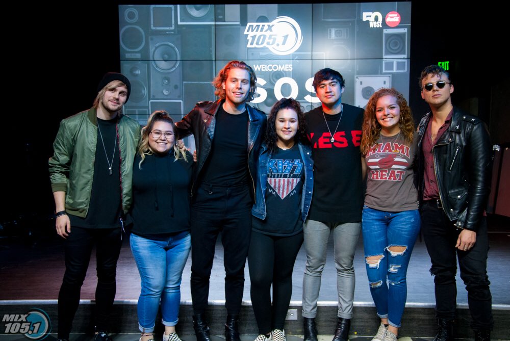 ashtonupdating's tweet photo. @Ashton5SOS with fans yesterday at @MIX1051Utah #WantYouBack #WantYouBackPromo #5SOSBestFans https://t.co/ujpFlzb4qb