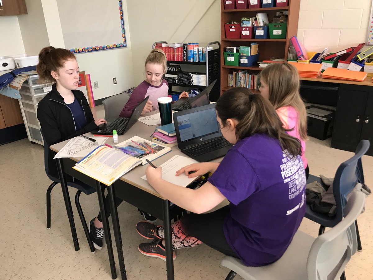 MmeMatchim's tweet photo. Using the chrome books to research and make your own map! 🗺 https://t.co/mFCtPGFwbm