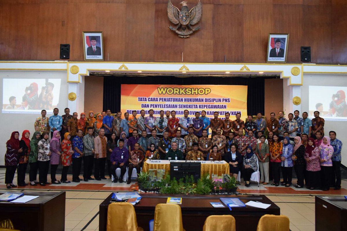 NurhafidJ's tweet photo. Workshop "Tata Cara Penjatuhan Hudis dan Penyelesaian Sengketa Kepegawaian" Today in BKN Regional 1 Yogyakarta.  @BKDTegalKab 
@PROTOKOL_TGLKAB 
@Sinoeng69 https://t.co/80lAg6CDB3