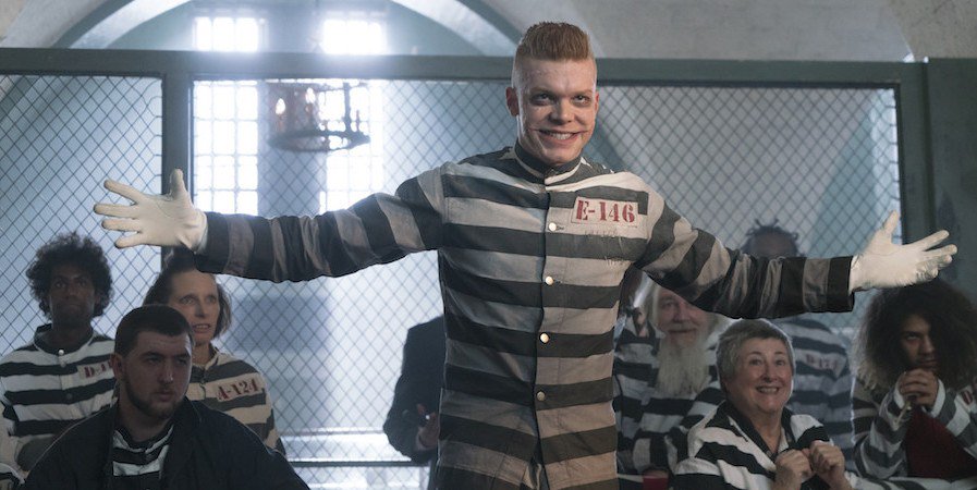 ThreeIfBySpace's tweet photo. It's back! #Gotham: The Story so Far-- Mid-Season Four #Review pt 2 @Gotham @GothamTVWriters #BeforeBatman #TheRiddler #ThePenguin #TheJoker https://t.co/LqzRrEFXqE https://t.co/XZZ2piNhhN