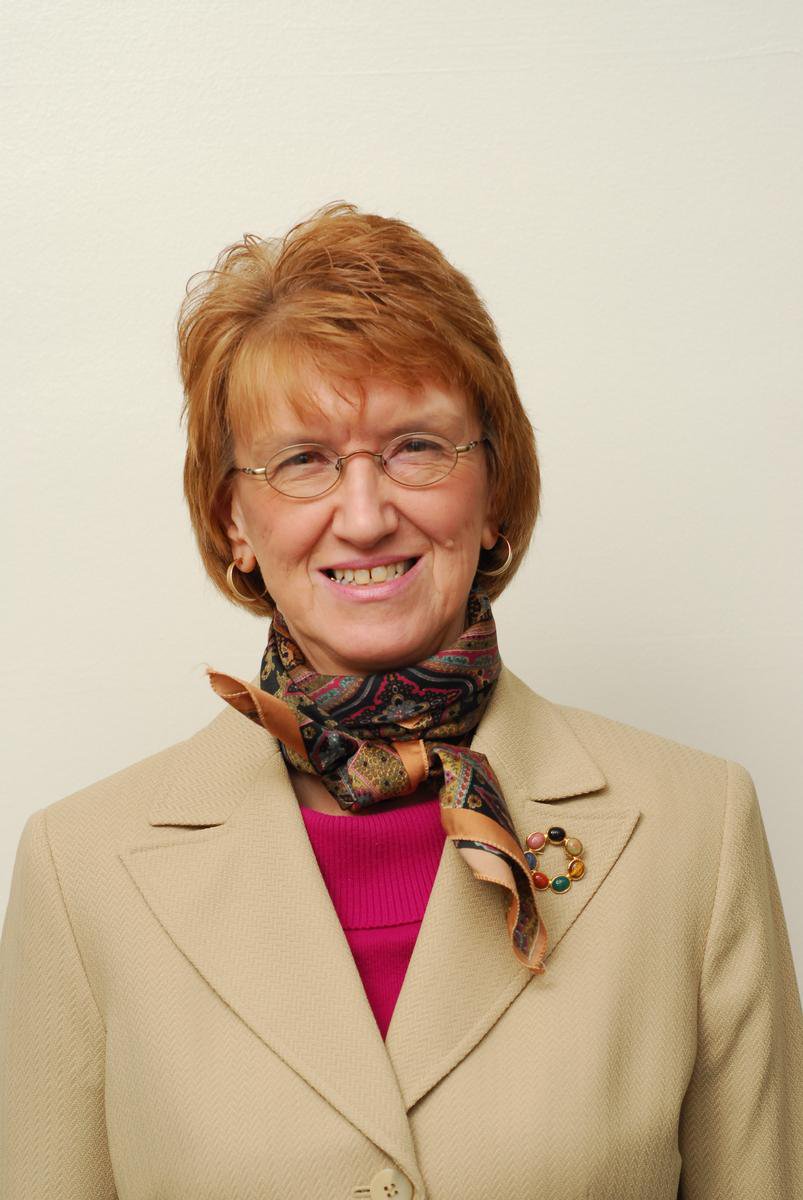 catholicueduc's tweet photo. The NCEA 2018 President's Awards Recipients were announced on March 13, 2018. Congratulations Dr. Mimi Schuttloffel who received the C. Albert Koob Merit Award! Details here: https://t.co/RshcInUxB9 https://t.co/STMttFr8ub