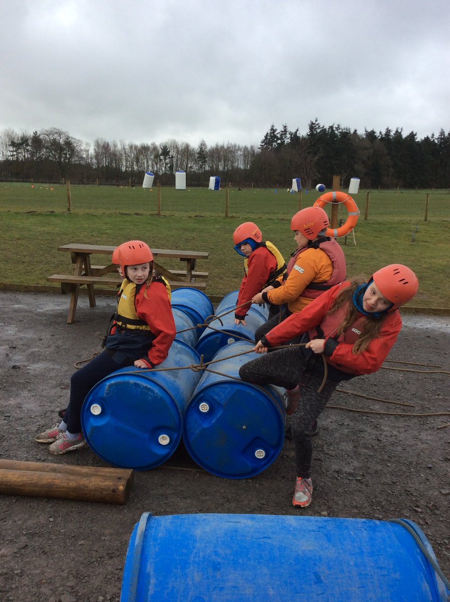 mbk_y6's tweet photo. Teamwork at its finest...it even floated #RaftBuilding https://t.co/vRmhteAoDe