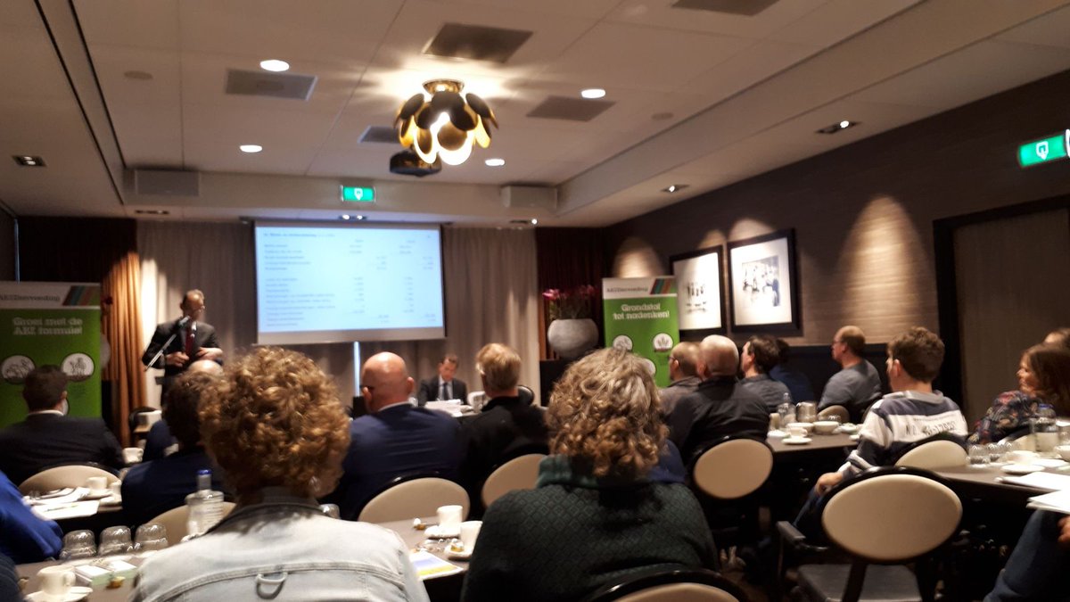 ABZDiervoeding's tweet photo. Zojuist is in Drachten de ledenbijeenkomst regio Noord van start gegaan. Vanavond vindt de ledenbijeenkomst regio Midden in Nijkerk plaats #hetbestedichtbij https://t.co/zho2rT40vH