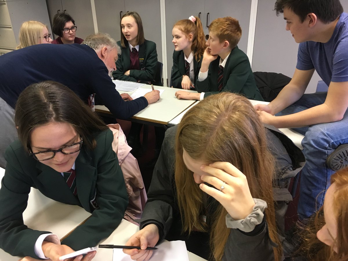 ReephamHigh's tweet photo. Budding reporters! taking part in the @BBCSchoolReport Thank you to the Y13s Media Studies Students @ReephamCollege for your help. #workingtoadeadline #BBCNewSchooReport #RHSC2018 https://t.co/nNrS6JlMJV