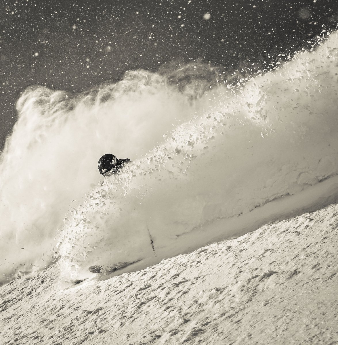 bigskyresort's tweet photo. 4-5" of fresh snow overnight! https://t.co/vRJ6aPZzbn
Skier: Ross Lingle
Photo: Ed Coyle Photography https://t.co/XMYW9RHgDA