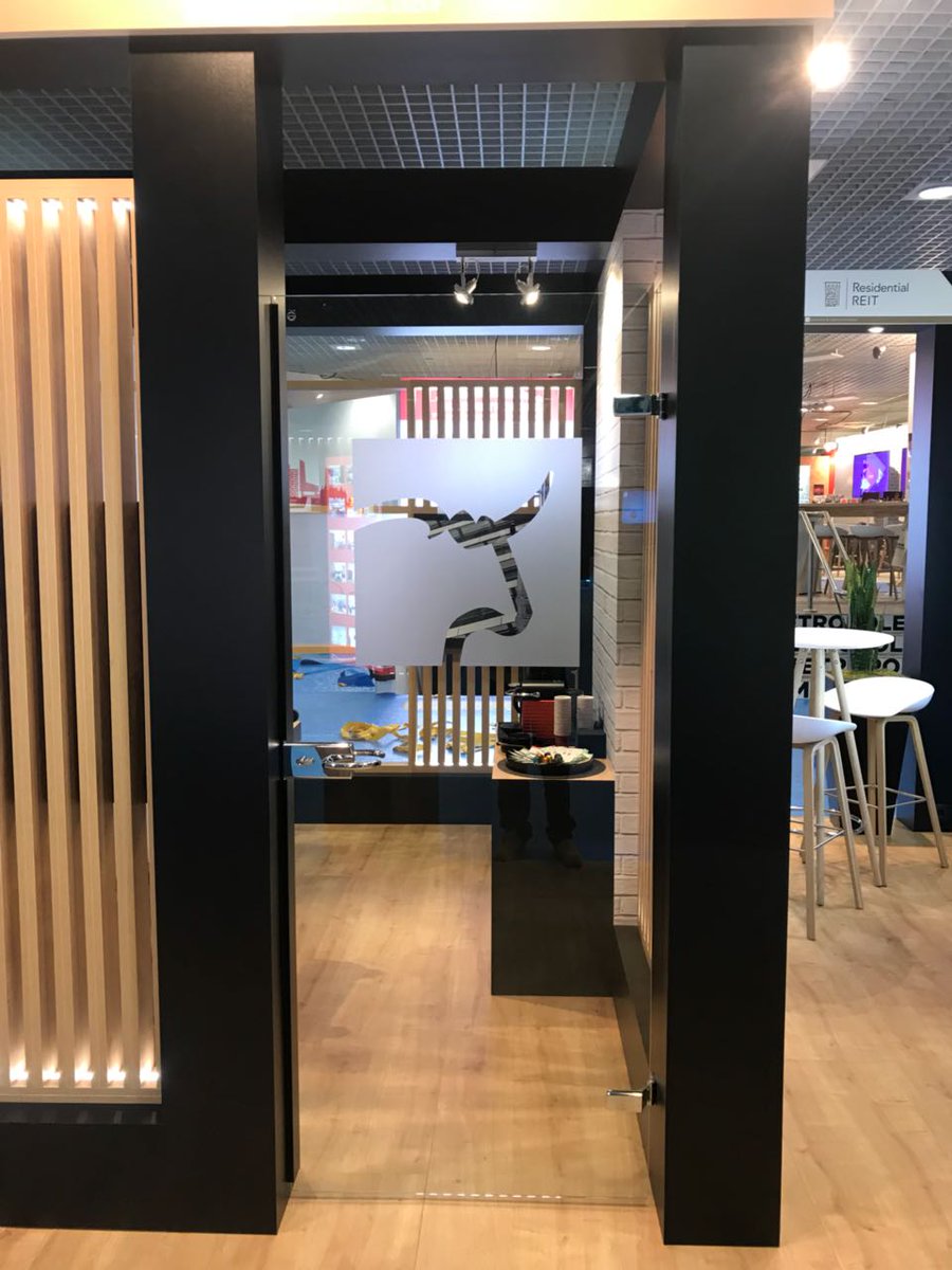 EmiratesREIT1's tweet photo. We are so pleased to be at #MIPIM2018 and would love to see you here!

https://t.co/WeL3UgzIn8
#MIPIM https://t.co/PxA73fBx3e