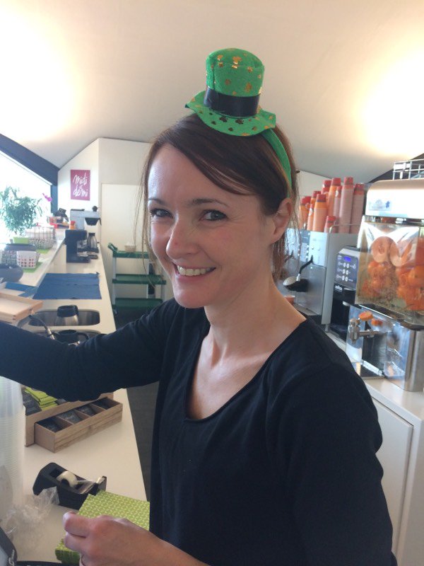 midietdemi44's tweet photo. On#fête la #SaintPatricksDay dans tous nos #restaurants @midietdemi44 mais la Bière est consommée avec moderation. 😇😇😇 https://t.co/kLNpKkUuTC