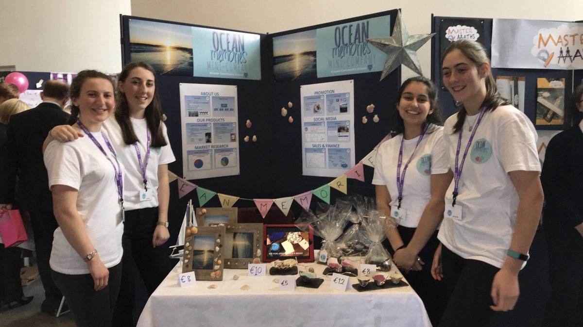 CraftyPillows's tweet photo. Best of luck to @OceanMemoriesTY in the Griffith College Competition https://t.co/R9ck2lpjwb