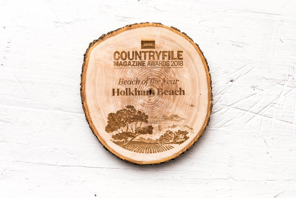 Holkham National Nature Reserve and beach have won <a href="/CountryfileMag/">Countryfile Magazine</a>'s award for #BeachOfTheYear 2018! Thank you to all voters and @BBCCountryfile 

Share your favourite pictures of Holkham beach with us!