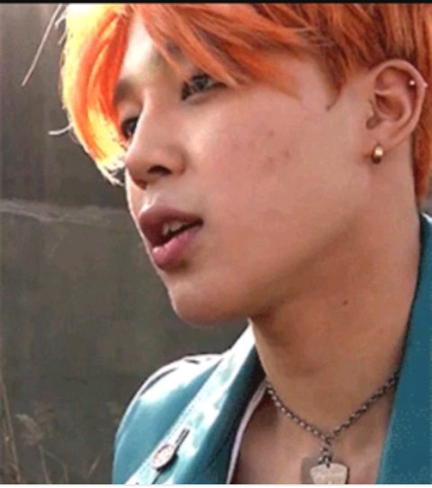 BigBangfansVIP's tweet photo. These pics make me so happy because you can see Jimin's acne and crooked tooth and OMG it's Heaven 😍❤ I love him so much ❤ #JIMIN #BTS #KCA #FavGlobalMusicBTS #BTSHas7Members 🎵💙JUNGKOOK JIMIN JIN J-HOPE YOONGI NAMJOON TAEHYUNG🎵💙 https://t.co/LY2kq1H03I