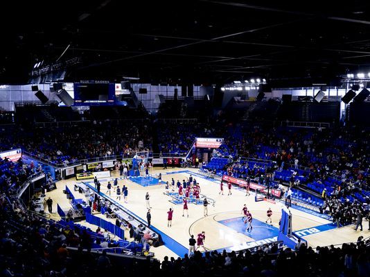 McFrancisMurphy's tweet photo. Hereโs a look at the #TeamTennesseeTop10 plays from Wednesdayโs @TSSAA boys ๐ quarterfinals at @MTSUโs #MurphyCenter https://t.co/MKui3zN6a1 via @tennessean https://t.co/1ctM3WIHnO
