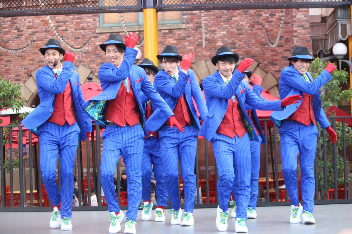 Sunny Days ナイトロ ダンス クルー ソフトオープン 3月15日 木 16 30 ジャケット装着でカッコよくキメる編 皆さんダンディーです しんいちろーくん だいちくん ひろきくん 隼人くん しゅんくん 他 Ndc ナイトロ