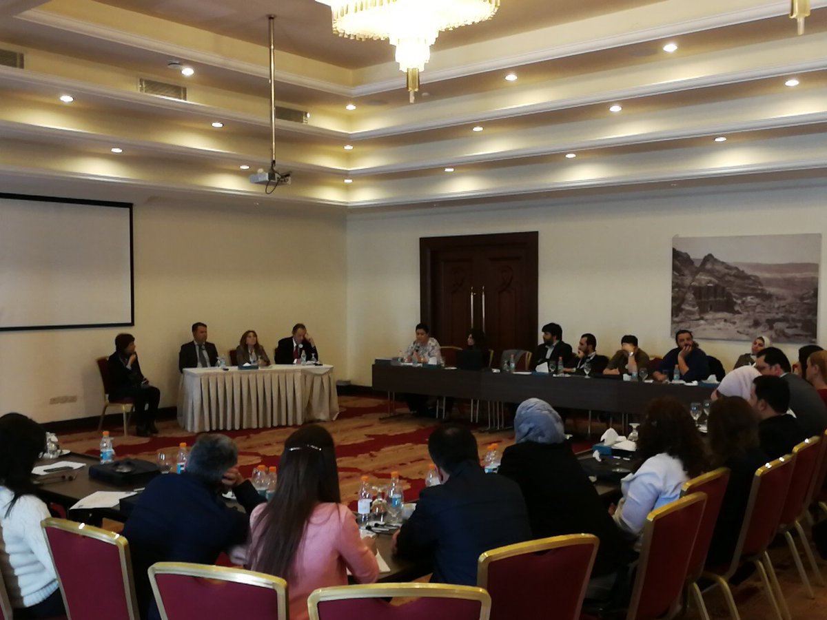 novact__'s tweet photo. Hoy participamos en el cierre del proyecto #TAHDIR de la @CooperacionESP con representantes de #TodasLasVoces de la sociedad civil #Siria para construir estrategias hacia la #PAZ positiva. "La noche más oscura, es justo antes del amanecer" https://t.co/f1Mx6KCwTa