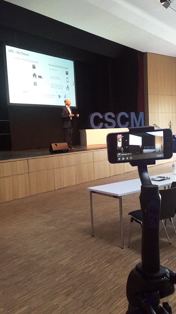 UPSjobs_DE's tweet image. Gestern hielt unser Director of Sales Paul Marks eine Speech an der @WHU_edu im Rahmen der #CSCM. Ihr könnt euch das auf unserer Facebook Seite UPSjobs Germany anschauen.