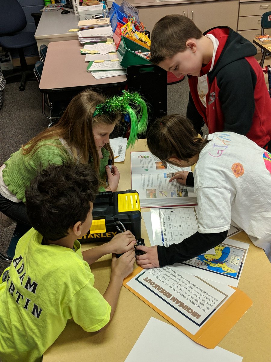 BLEBulldogs's tweet photo. Breakout boxes at BLE!  Students say "we need to begin with the end in mind!" https://t.co/apNxMrISAr