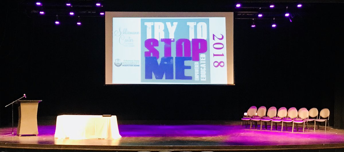 VadaSheidCDC's tweet photo. Teen Girls Day 2018 @VadaSheidCDC today! https://t.co/EimLOj0iJA