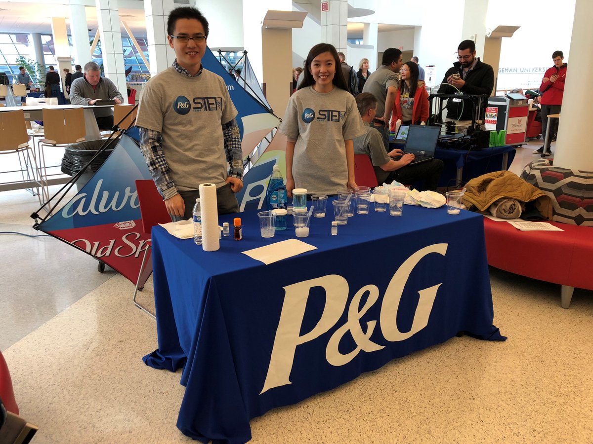 chem_ed's tweet photo. Thank you to @ProcterGamble for sharing the You Be The Chemist hands-on science experiments with local community members at the Southwest Ohio Science and Engineering Expo! #STEM #handonscience #youbethechemist #communityimpact #ProcterGambleSTEMCoalition https://t.co/8pPH83WzPR