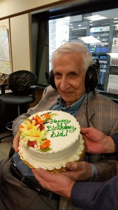 GopherHole's tweet photo. RT to wish Minnesota sports LEGEND @SidHartman a Happy 98th Birthday!!!!! #ClosePersonalFriend #Gophers #Vikings #MNTwins #TWolves https://t.co/PbTdbgbjnQ