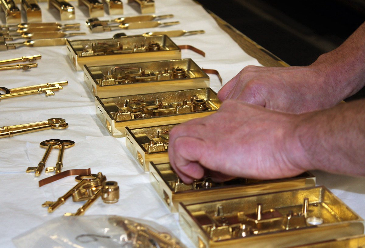 TheQualityLock_'s tweet photo. A pic taken this morning of our head locksmith Paul assembling some of our fine handcrafted Rim Locks in @TheQualityLock_ workshop. Proud to be part of the @Croft_Hardware Group. @MadeinBritainGB  #qualitymatters #workshop https://t.co/GugPzrcF9i